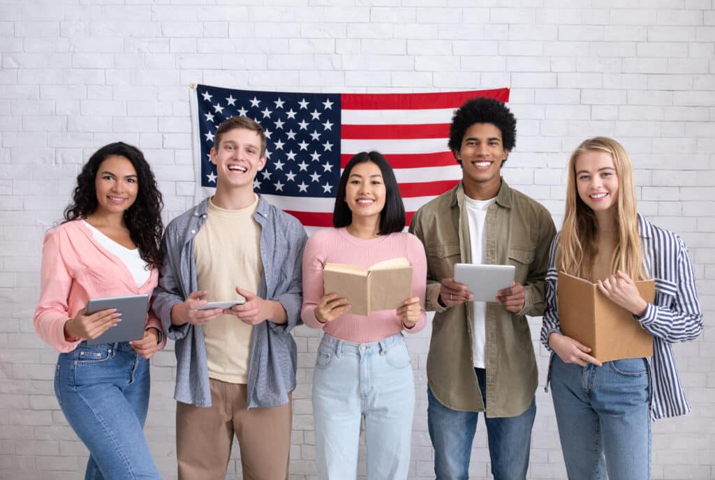 Estudiar en USA: las visas F-1, M-1 y J-1