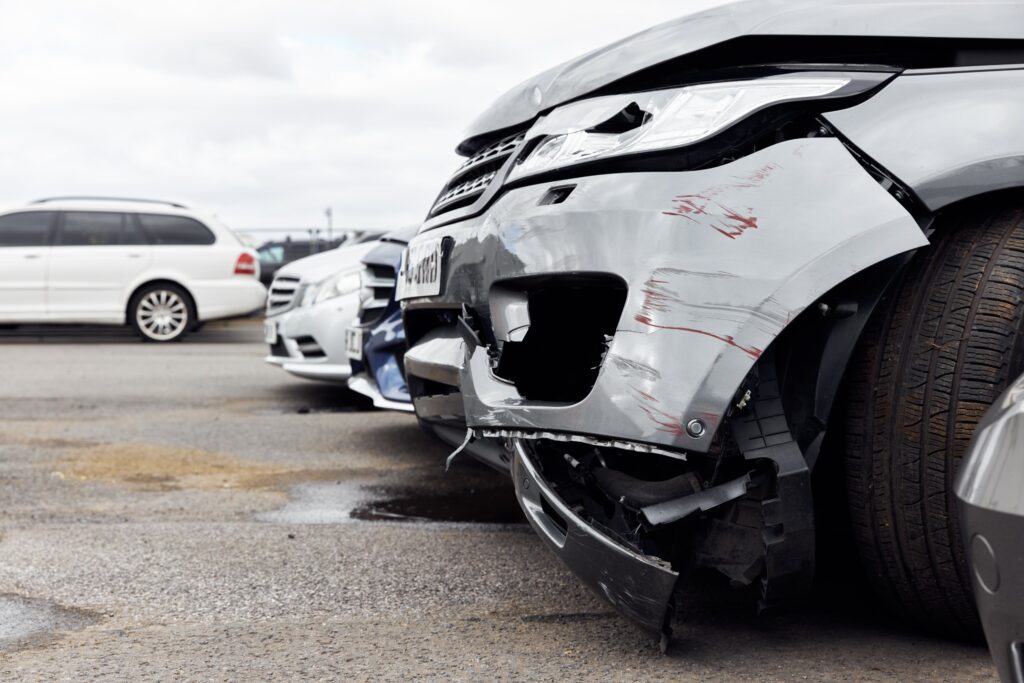 Accidentes, robos o lesiones en estacionamientos: cuándo se puede reclamar