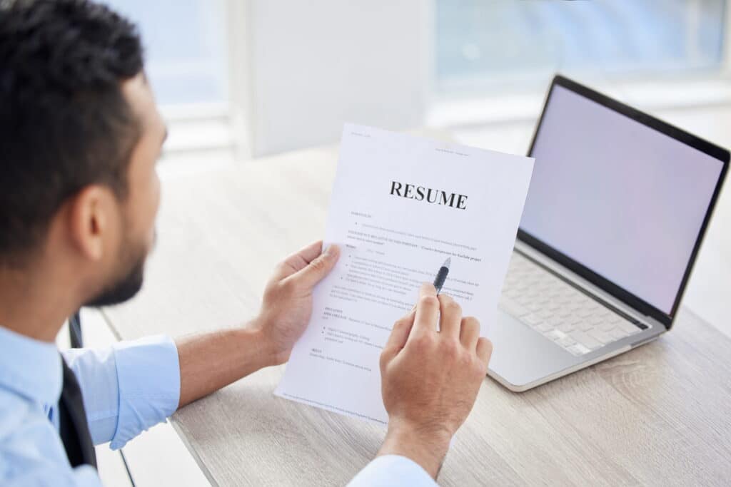 7 tips para redactar tu currículum en USA