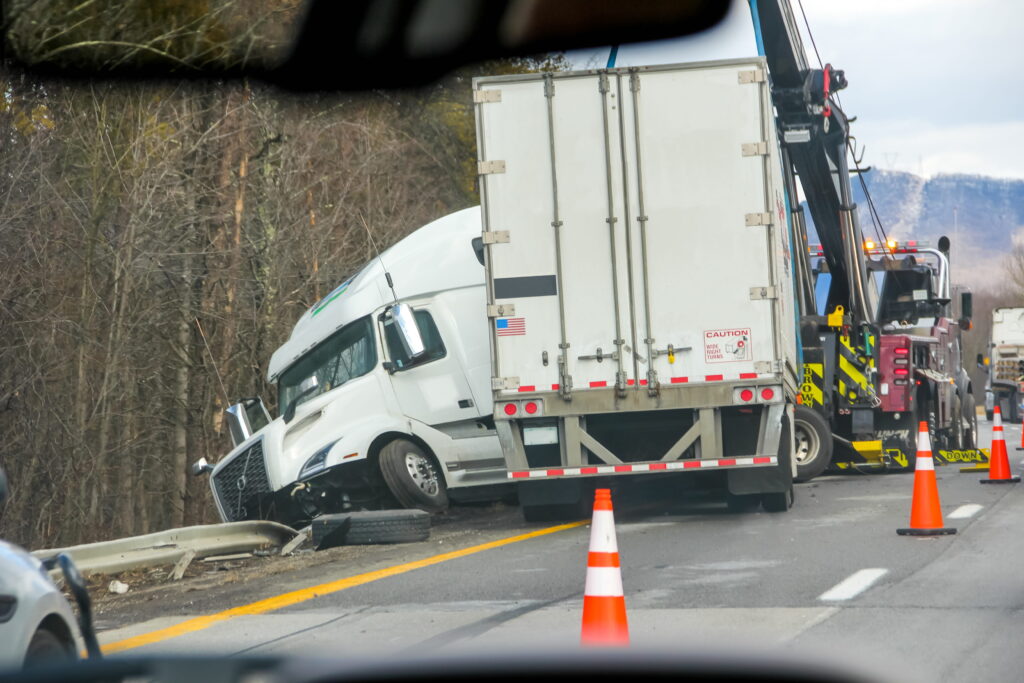 Accidente con un camión en USA: tus derechos aunque no tengas papeles